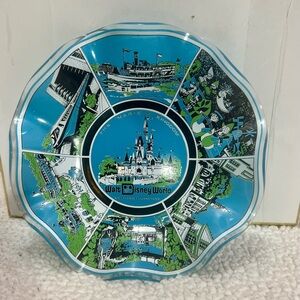 1970 Vintage Walt Disney World Magic Kingdom Souvenir Glass Plate Dish Scalloped